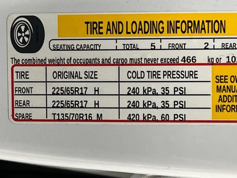 Used 2024 GMC Terrain SLE AWD/4WD image 69