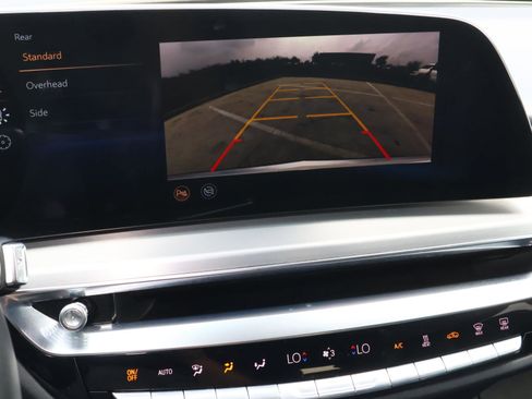 Certified 2024 Cadillac Lyriq Luxury image 32