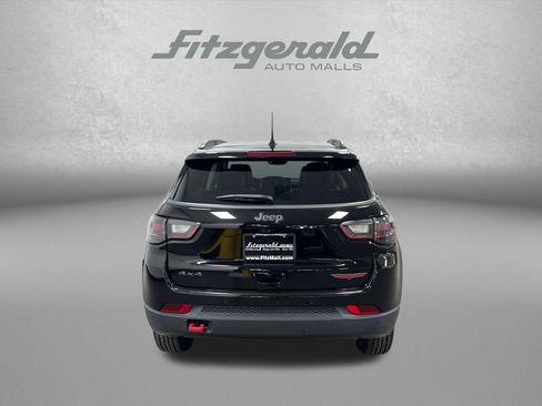 Used 2022 Jeep Compass Trailhawk w/ Trailhawk Elite Group AWD/4WD image 6