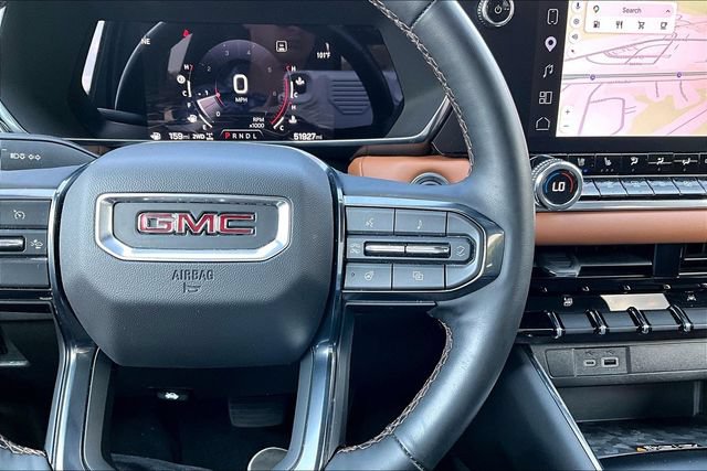 Used 2023 GMC Canyon AT4 w/ AT4 Premium Package AWD/4WD image 12