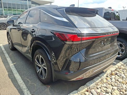 Used 2024 Lexus RX 350 Premium w/ Accessory Package (Z1) AWD/4WD image 3