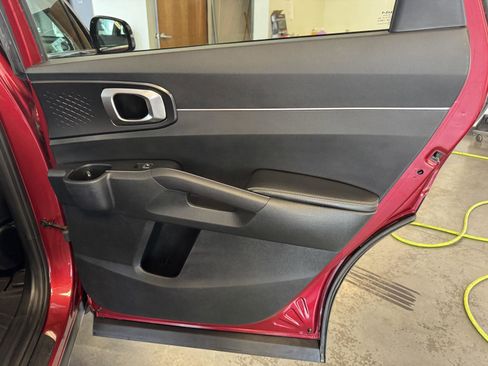 Used 2022 Kia Sorento LX image 22