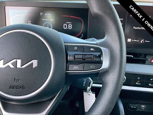 Used 2024 Kia Sportage LX image 12