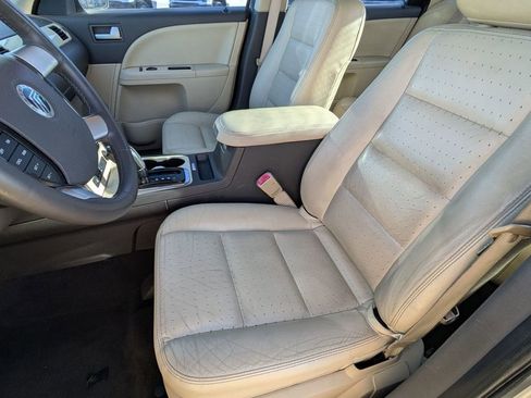 Used 2009 Mercury Sable Premier image 13