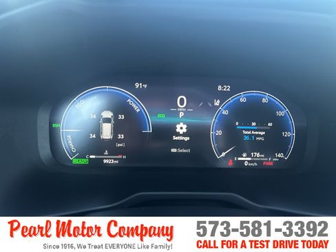 Used 2025 Toyota RAV4 Limited w/ Advanced Technology Package AWD/4WD image 13