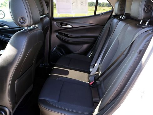 Used 2025 Buick Encore GX Preferred FWD image 12