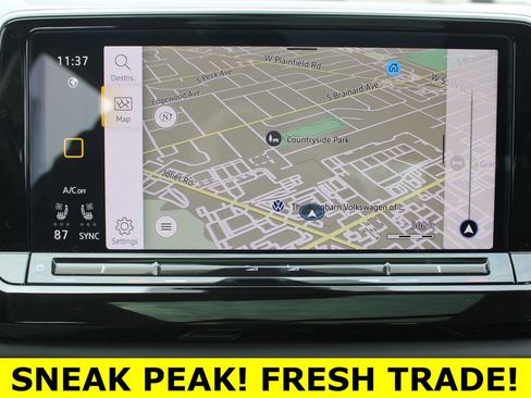 Certified 2025 Volkswagen Atlas SEL Premium R-Line image 17