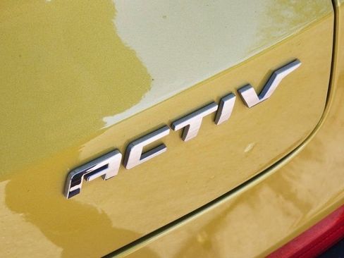 Used 2024 Chevrolet TrailBlazer ACTIV w/ Driver Confidence Package image 10