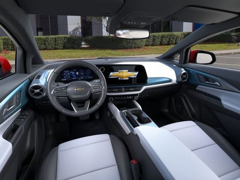 New 2026 Chevrolet Equinox EV LT image 15