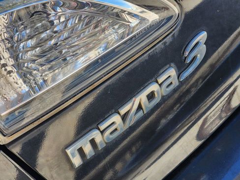 Used 2010 MAZDA MAZDA3 s Sport image 11
