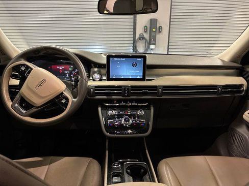 Used 2022 Lincoln Corsair FWD image 42