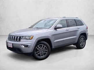 Used 2020 Jeep Grand Cherokee Laredo w/ Quick Order Package 2BN North AWD/4WD video 2