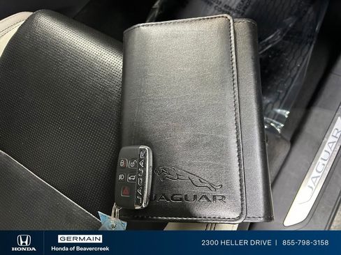 Used 2019 Jaguar F-PACE S AWD/4WD image 30