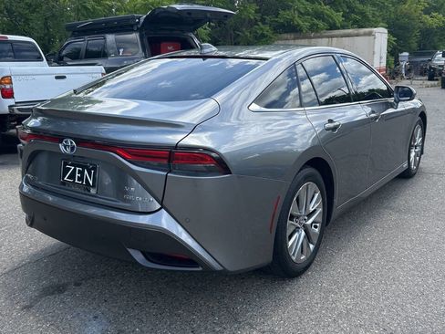 Used 2022 Toyota Mirai w/ Advanced Technology Package RWD image 23