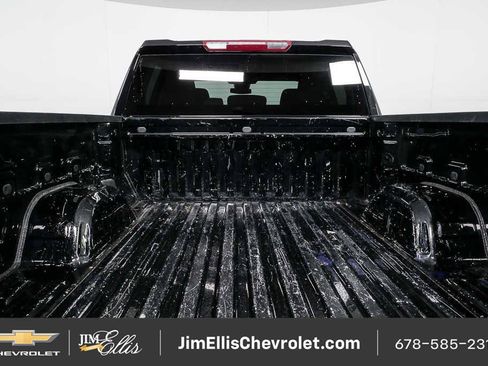 Certified 2025 Chevrolet Silverado 1500 LT AWD/4WD image 29