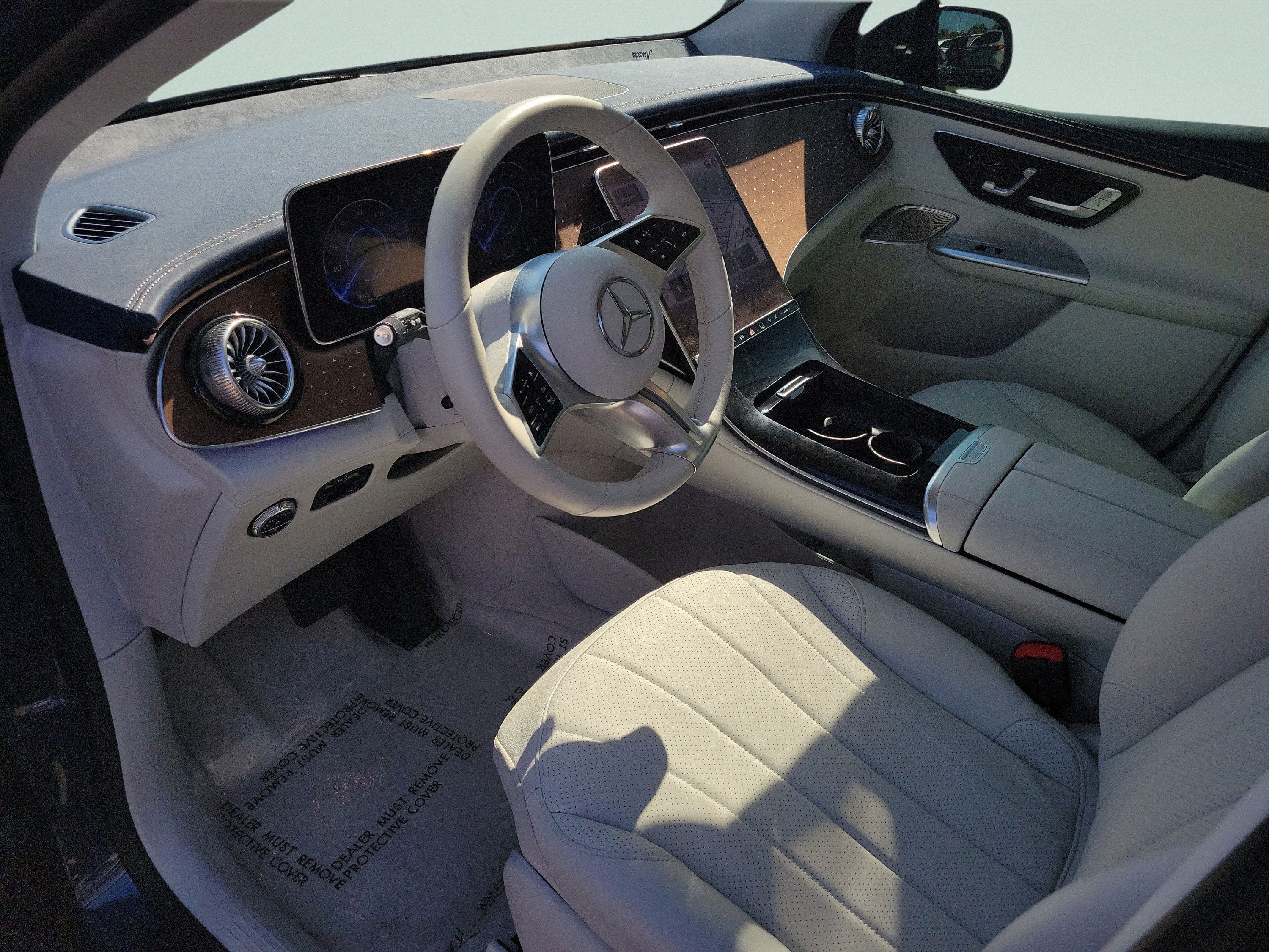 Certified 2024 Mercedes-Benz EQE 350+ 4MATIC SUV image 24