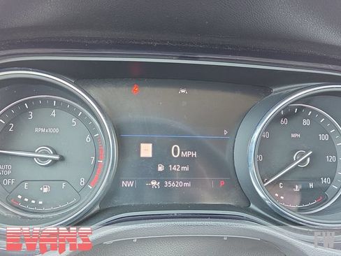 Used 2021 Buick Encore GX Essence w/ Advanced Technology Package FWD image 5