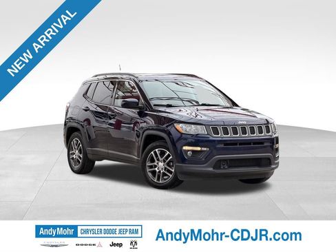 Used 2020 Jeep Compass Latitude FWD image 1
