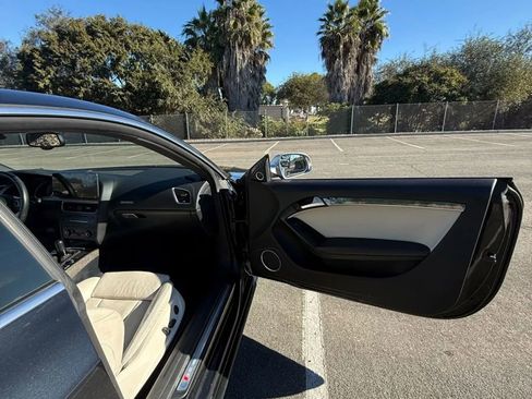 Used 2011 Audi S5 Premium Plus w/ Navigation Pkg w/Camera image 14