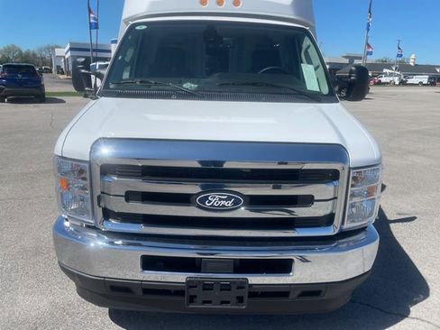 New 2027 Ford E-350 and Econoline 350 Super Duty w/ Power Equipment Group image 3
