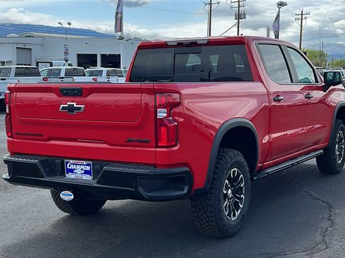 New 2026 Chevrolet Silverado 1500 ZR2 w/ LPO, Dark Essentials Package AWD/4WD image 5