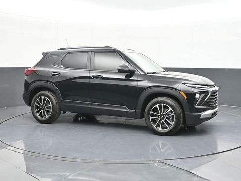 New 2026 Chevrolet TrailBlazer LT w/ Driver Confidence Package image 17