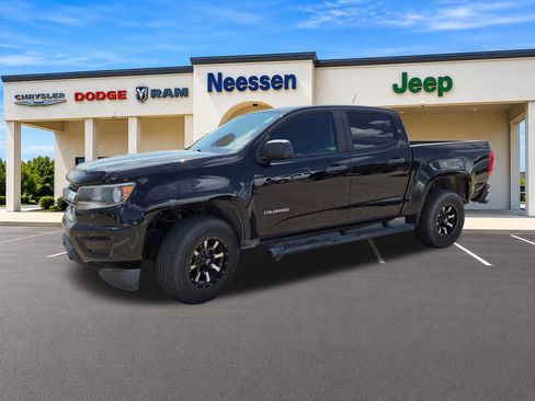 Used 2019 Chevrolet Colorado W/T RWD image 3