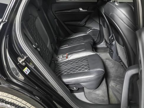 Used 2022 Audi SQ5 Premium Plus w/ Premium Plus Package image 42