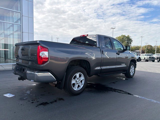 Used 2016 Toyota Tundra SR5 w/ SR5 Upgrade Package AWD/4WD image 7