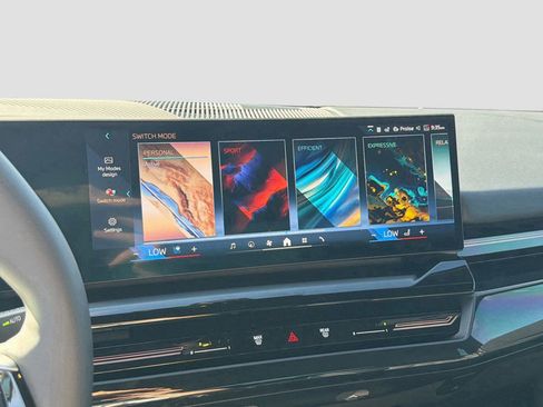 New 2026 BMW 530i xDrive w/ Premium Package AWD/4WD image 31