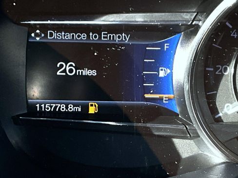 Used 2018 Ford Explorer XLT w/ Equipment Group 202A image 15