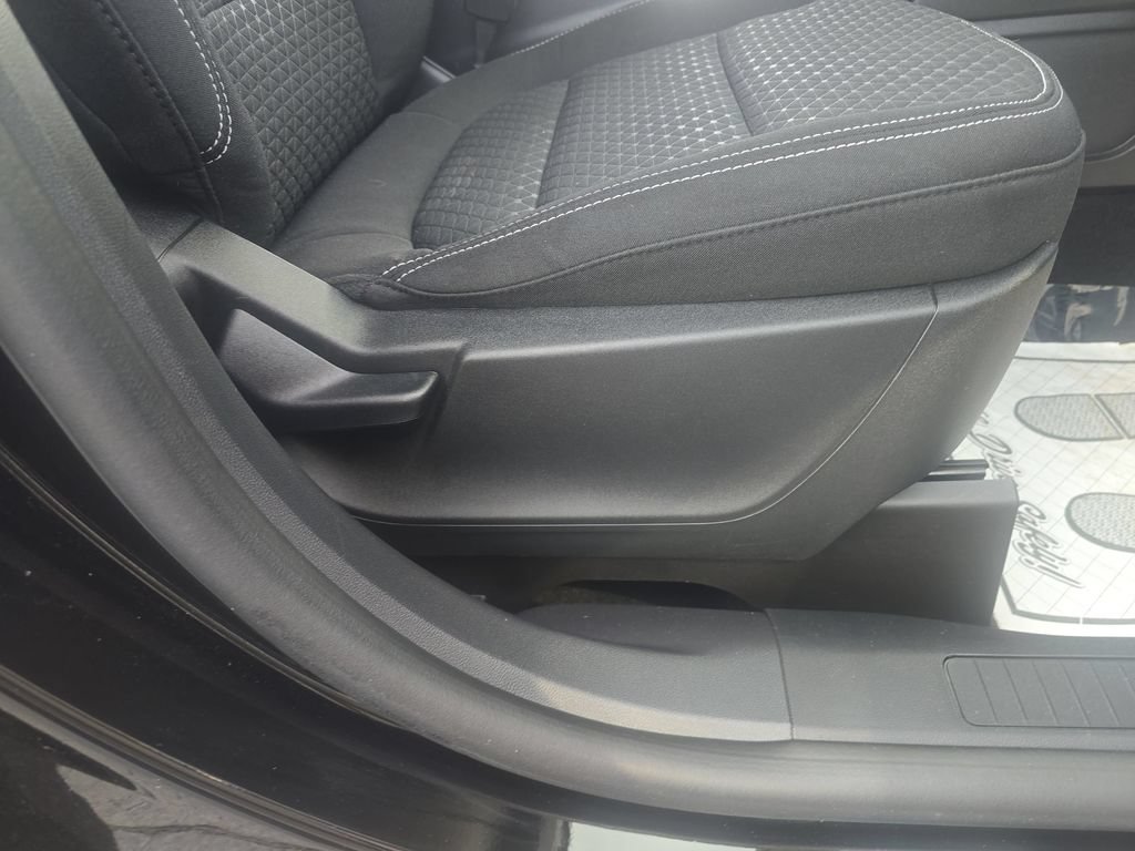 Used 2023 Ford Escape Active AWD/4WD image 36