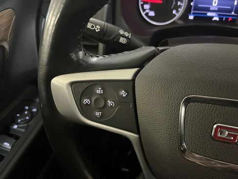 Used 2021 GMC Terrain SLE w/ Driver Convenience Package image 29