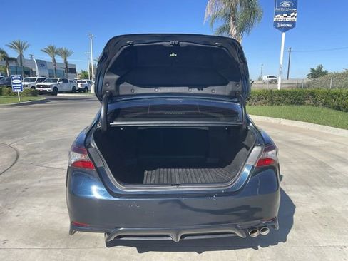 Used 2021 Toyota Camry SE image 23