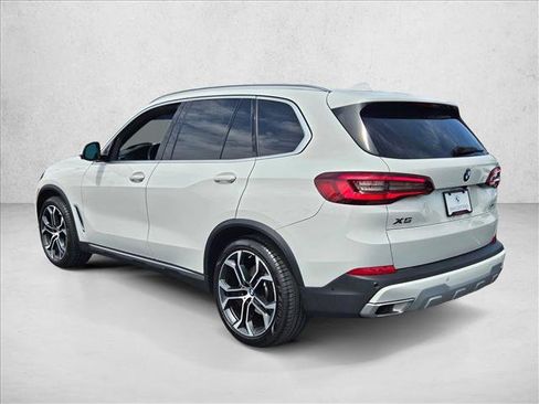 Certified 2023 BMW X5 xDrive40i w/ Parking Assistance Package AWD/4WD image 8
