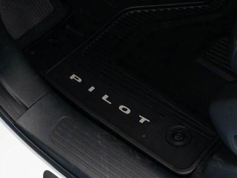 New 2026 Honda Pilot Elite image 22