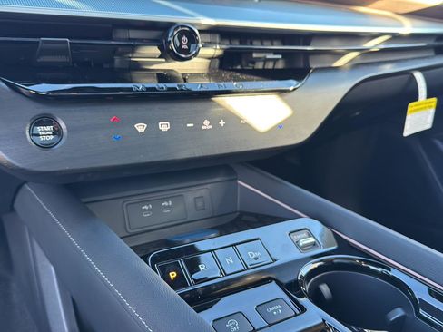 New 2026 Nissan Murano Platinum image 22