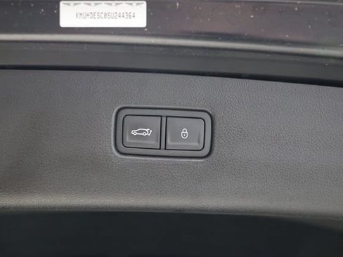 Used 2025 Genesis GV80 3.5T Advanced AWD/4WD image 36