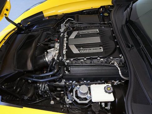 Used 2015 Chevrolet Corvette Z06 image 31
