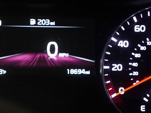 Certified 2023 Kia Forte GT w/ GT2 Package image 8