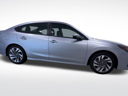 Used 2025 Subaru Legacy Limited AWD/4WD image 12