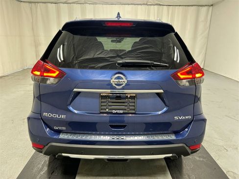 Used 2019 Nissan Rogue SV image 20