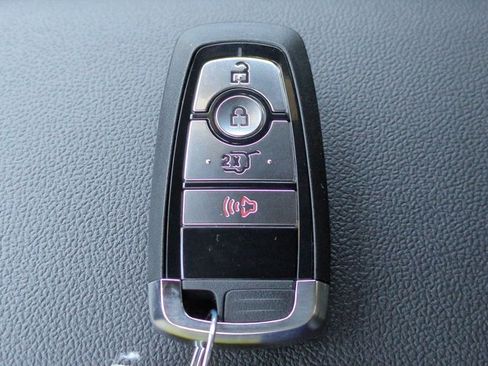 New 2026 Ford Escape ST-Line w/ Tech Pack #1 image 27