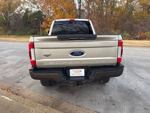 Used 2017 Ford F250 King Ranch w/ King Ranch Ultimate Package image 6