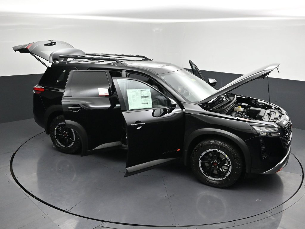 New 2026 Nissan Pathfinder Rock Creek w/ Rock Creek Premium Package AWD/4WD image 31