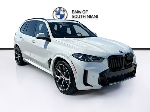 Certified 2024 BMW X5 xDrive50e w/ Executive Package AWD/4WD image 1