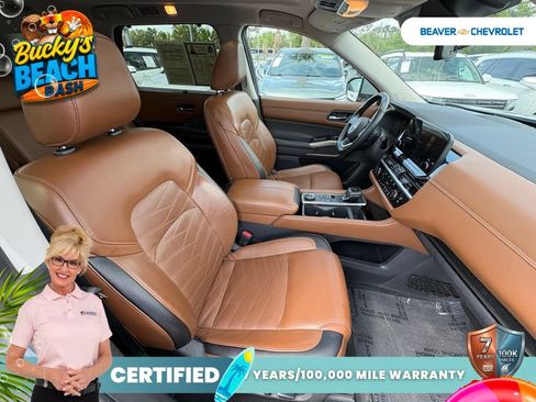 Used 2023 Nissan Pathfinder Platinum w/ Cargo Package AWD/4WD image 25