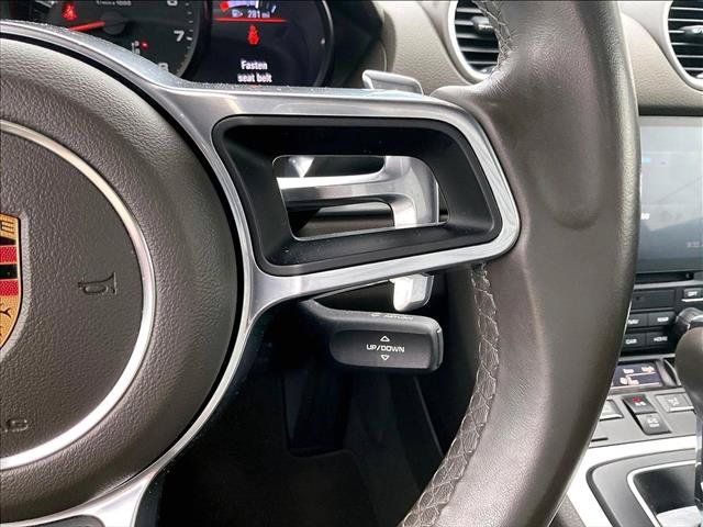 Used 2019 Porsche 718 Boxster RWD image 21