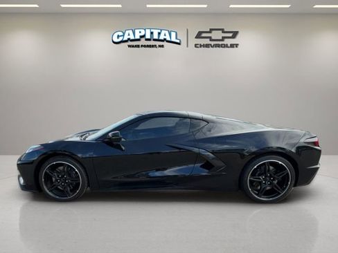 Used 2023 Chevrolet Corvette Stingray w/ Z51 Performance Package image 2