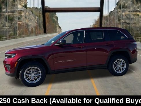 New 2025 Jeep Grand Cherokee Laredo X w/ Luxury Tech Group I RWD image 4